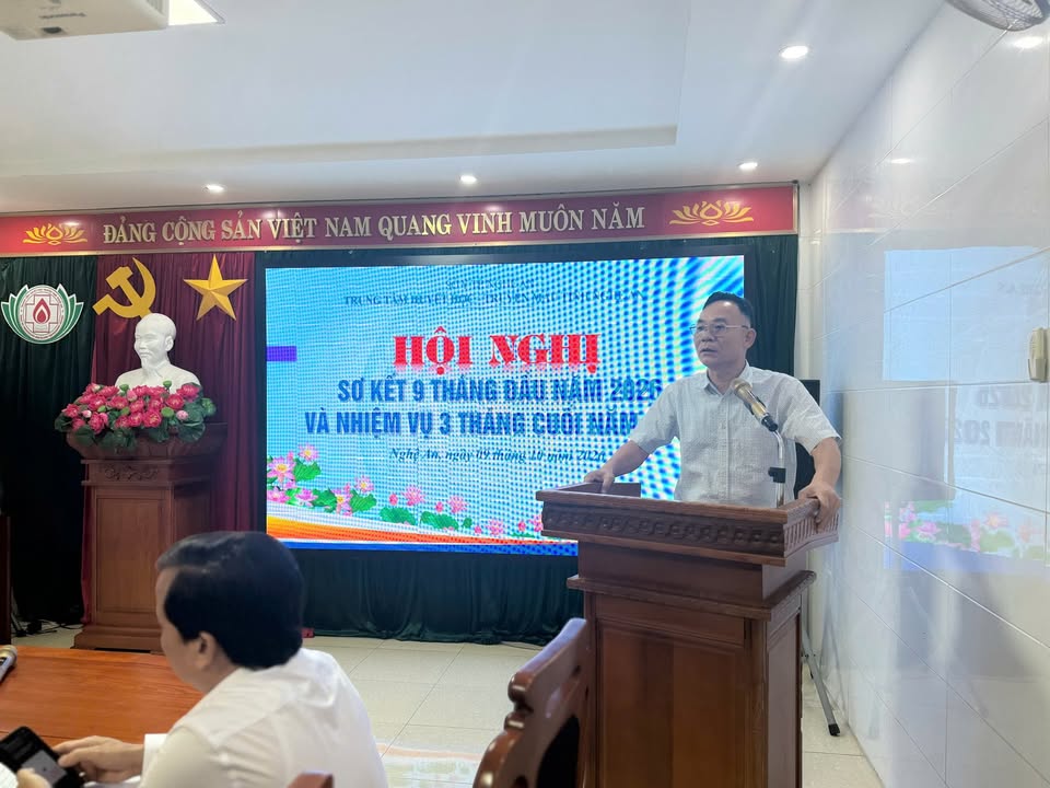 Trung tâm Huyết học – Truyền máu Nghệ An triển khai báo cáo công tác đảng, chuyên môn, công đoàn, đoàn thanh niên tại hội nghị sơ kết 9 tháng năm 2026