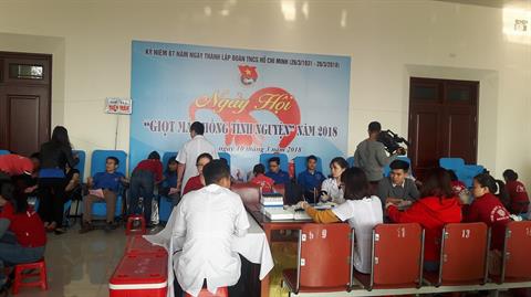 500 tình nguyện viên tham gia Ngày hội “Giọt máu hồng tình nguyện“