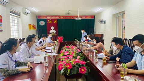 ĐOÀN CÔNG TÁC SỞ Y TẾ PHÚC TRA, ĐÁNH GIÁ CLBV, BỆNH VIỆN AN TOÀN CHỐNG DỊCH TẠI TRUNG TÂM HUYẾT HỌC TRUYỀN MÁU NGHỆ AN